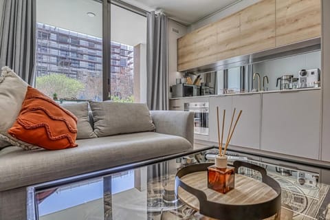 Kitchen or kitchenette, Living room, Dining area