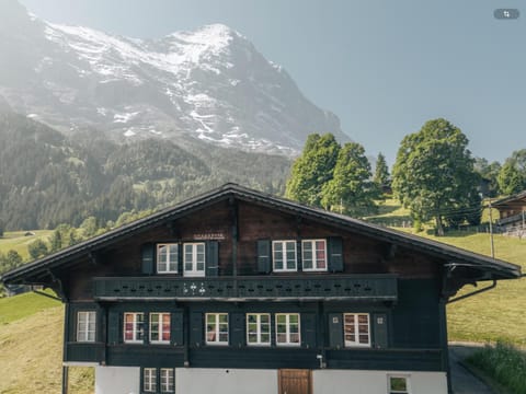 Property building, Nearby landmark, Spring, Day, Natural landscape, Mountain view