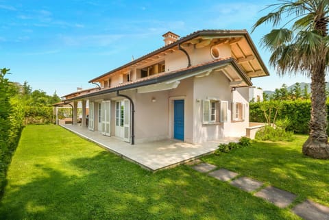 GOLDEN LUXE - Villa Golden next Twiga Beach Club Villa in Pietrasanta