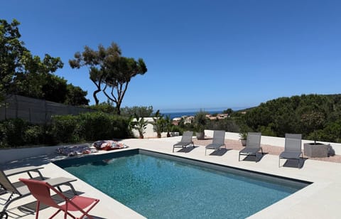 Natural landscape, Pool view, Sea view, Swimming pool, sunbed