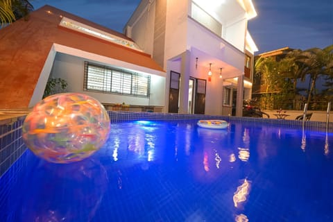 Property building, Night, Pool view, Swimming pool