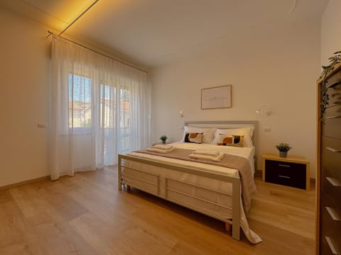 Eleganza & Comfort a 2 Minuti dal Mare by Host Hero Apartment in Civitanova Marche