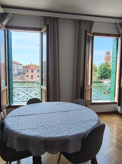 Natural landscape, View (from property/room), Dining area