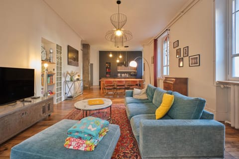 Property building, Living room