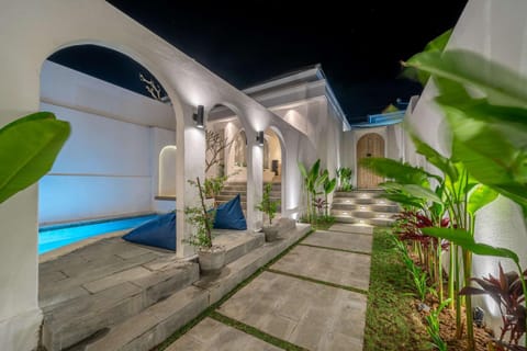 Garden view, Swimming pool
