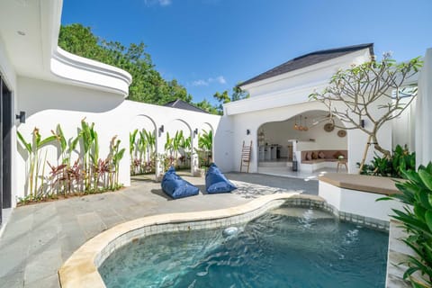 Natural landscape, Pool view, Swimming pool