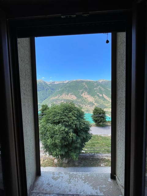Lake view, Mountain view