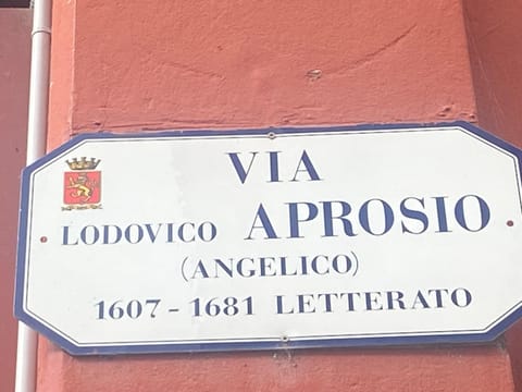 Flower Market Apartment in Ventimiglia