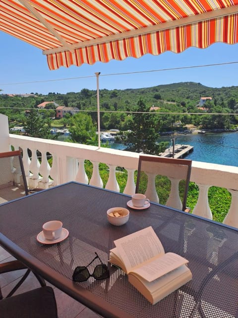 Day, Natural landscape, View (from property/room), Balcony/Terrace, Sea view