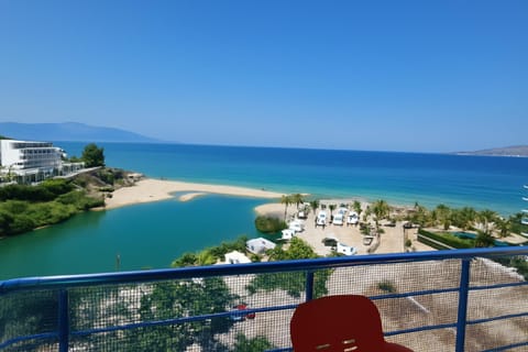 View (from property/room), Balcony/Terrace, Beach, River view, Sea view