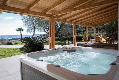 Day, Natural landscape, Hot Tub