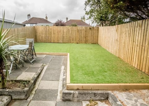 Garden, Garden view