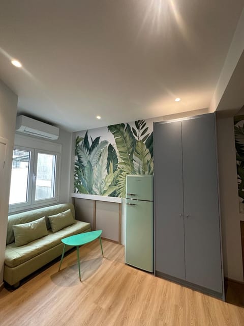 Living room, Seating area, wardrobe