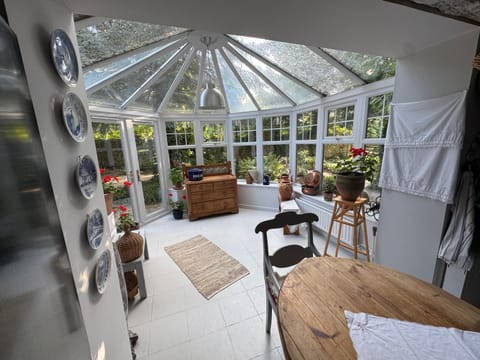 Dining area, Garden view