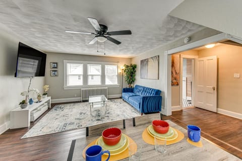 Walk to River and Downtown Portsmouth Apartment! House in Portsmouth