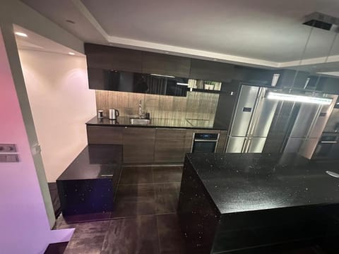 B&M Jacuzzi Rezidencija SELF CHECK - IN Apartment in Vilnius