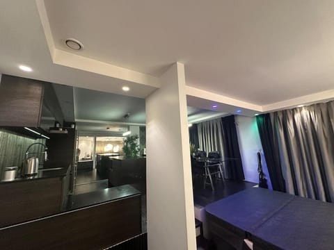 B&M Jacuzzi Rezidencija SELF CHECK - IN Apartment in Vilnius