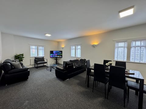 Twin Farms Apartment, Super location, with parking Apartment in Newcastle upon Tyne