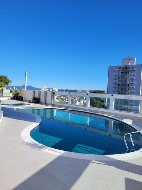 Solarium, Balcony/Terrace, Swimming pool