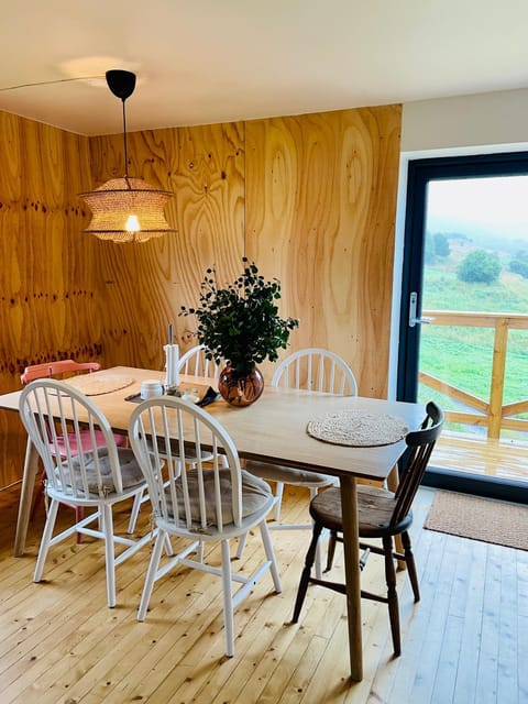 Nykmark - Eco House - Room Ristinden Country House in Lofoten