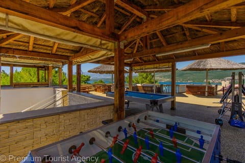 Billiard, Table tennis, Balcony/Terrace, Entertainment
