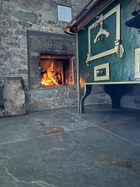 fireplace, kitchen, kitchen