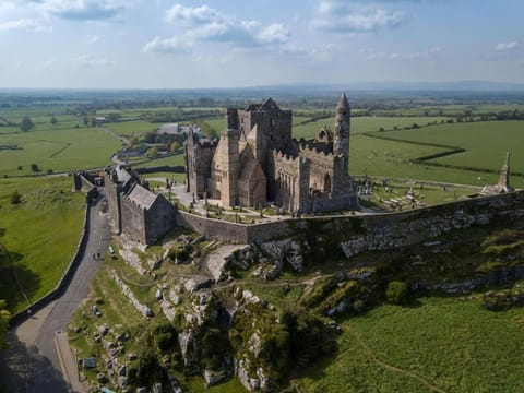 Villa nxt Rock, Cashel palace Apartment in Co. Tipperary, Ireland