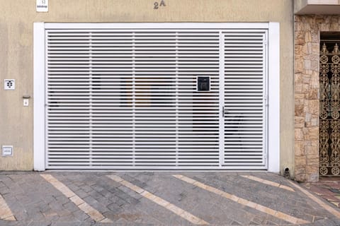 Property building, Parking