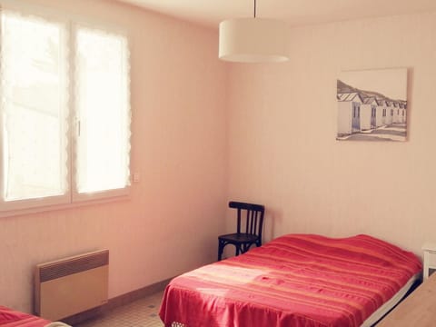 Maison à 150m de la plage Valentin - Idéal Famille 6 pers. - FR-1-843-30 House in Batz-sur-Mer