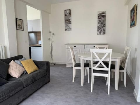 Appartement 2 Pièces Idéalement Situé - Le Croisic Centre - FR-1-843-33 Apartment in Le Croisic