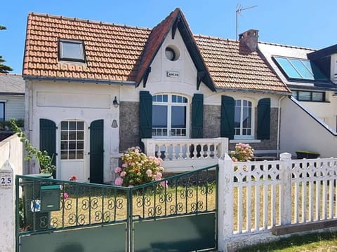 Maison Croisicaise face à la mer, proche plage - FR-1-843-42 House in Le Croisic
