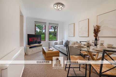 Headland Court Lodge - Grampian Lettings Apartment in Aberdeen