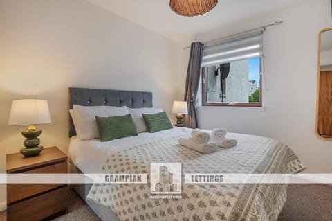 Headland Court Lodge - Grampian Lettings Apartment in Aberdeen