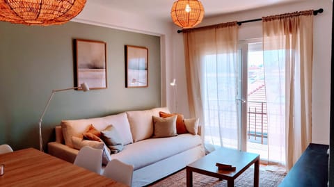 Balcony/Terrace, Living room