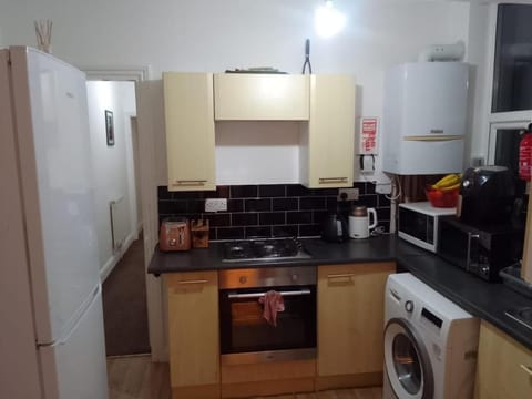 Twin room at Sandon road Apartment in Birmingham