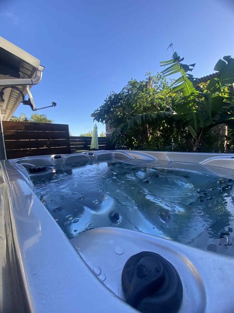 Day, Natural landscape, Hot Tub
