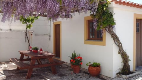 BBQ facilities, Balcony/Terrace