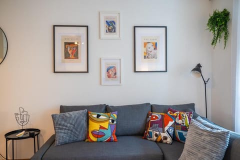 Special TRIO PICASSO Apartment Basel, Bahnhof Grossbasel 10-STAR Apartment in Basel