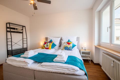 Special TRIO PICASSO Apartment Basel, Bahnhof Grossbasel 10-STAR Apartment in Basel