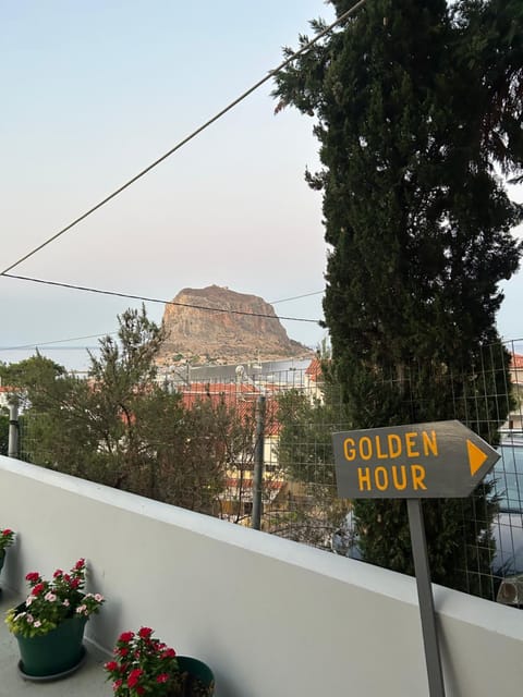 Golden Hour Apartment in Islands