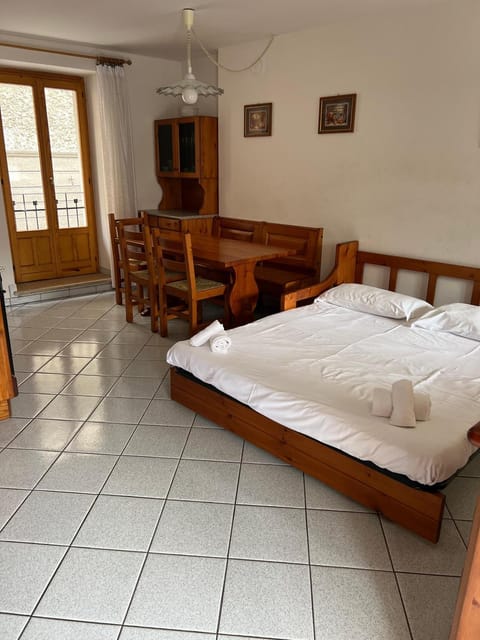 Vecchio Mulino-City Flat Apartment in Piedmont