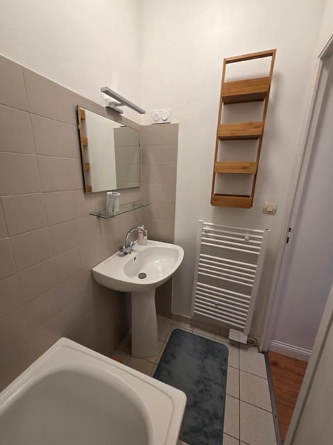 Studio la république Apartment in Brittany