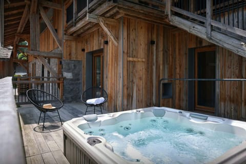 Day, Hot Tub, Area and facilities