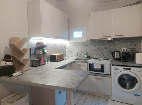 Pennart Home Apartment in Corfu