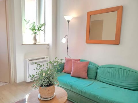 Palacinema Apartment - Locarno Old Town Apartment in Locarno