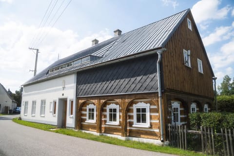 Property building, Street view