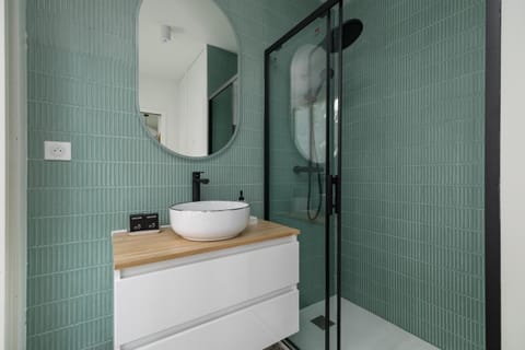 SERENERS - Serviced Apartments - Montmartre Apartment in Paris