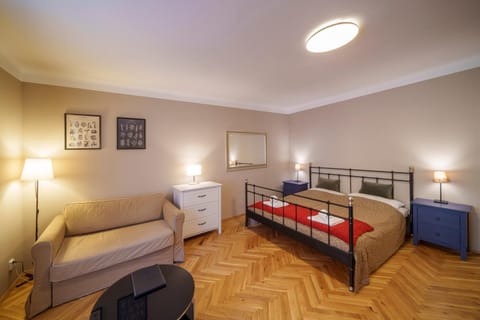 Living room, Photo of the whole room, Seating area