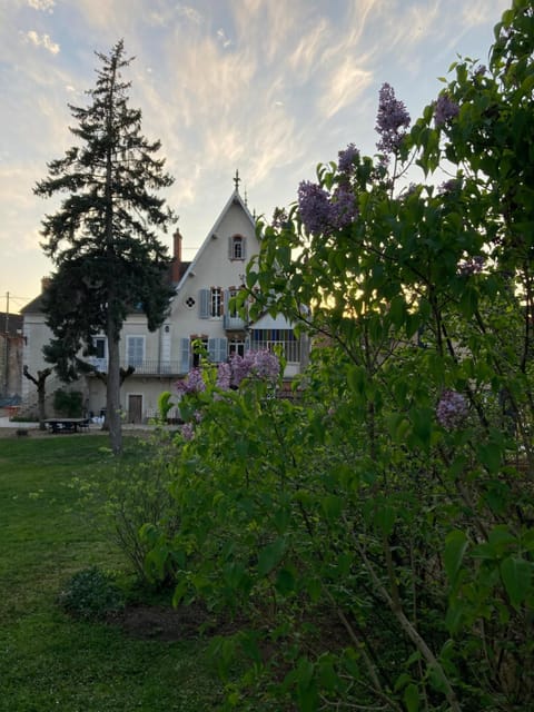 Property building, Spring, Garden