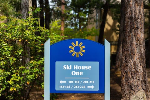 Ponderosa Resort Condo for 6 House in Bend